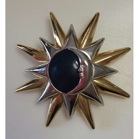 Liz Claiborne Celestial Sun Moon Brooch Sunburst Gold Silver Tone - Picture 3 of 9